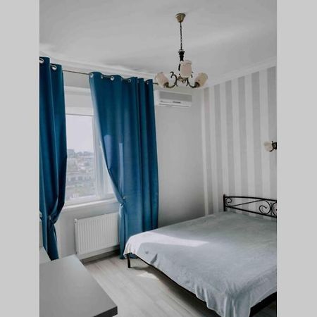 Апартаменты Целиком Odessa Eksteriør billede